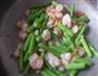 芦笋炒虾仁的做法图解9