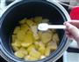 炖土豆块的做法图解6