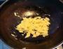 泡菜蛋炒饭的做法图解3