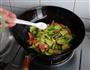 西葫炒火腿的做法图解7