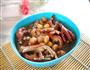 黄豆花生煲鸽爪的做法图解8