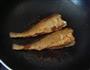 干煎黄花鱼的做法图解4