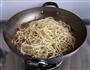 鸡丝豆角焖面的做法步骤12