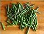 核桃麻酱豆角的做法图解1