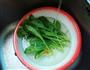 青菜玉米粥的做法图解1
