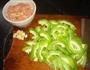 苦瓜炒肉片的做法图解2
