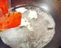 麻辣鱼丸米线的做法图解3