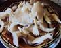 鲜蘑炖带鱼的做法图解4