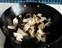 杏鲍菇木耳炒肉片的做法图解10