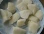 川贝百合梨汤的做法图解2