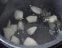 川贝百合梨汤的做法图解4