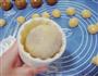 白莲蓉广式月饼的做法图解8