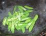 杏鲍菇炒荷兰豆的做法图解6