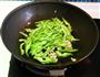 苦瓜炒肉片的做法图解6