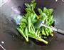 蚝油炒菜心的做法步骤3