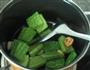 黄豆苦瓜汤的做法图解5