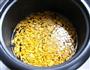 南瓜小米营养粥的做法图解2