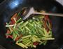 蒜苗炒腊肉的做法图解6