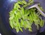 西芹炒百合的做法图解4