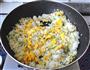 黄瓜鸡蛋玉米粒炒饭的做法图解10