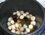 桂圆山药炖鹌鹑蛋的做法图解6
