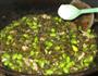 咸菜肉丝炒毛豆的做法图解8