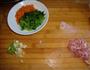 芹菜炒肉的做法图解2