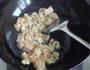 酱爆桃仁鸡丁的做法图解7