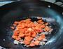 红萝卜炒肉的做法图解4