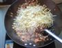 咸蛋黄杂菜炒糯米饭的做法图解8