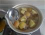 苹果雪梨龙骨汤的做法图解4