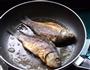 家常鲫鱼的做法图解4