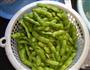 炝毛豆的做法图解2