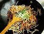 胡萝卜炒豆腐丝的做法图解8