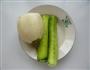 黄瓜生梨汁的做法图解2