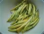 凉拌黄花菜的做法图解2