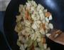 双瓜炒鸡蛋的做法图解5