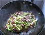 芹菜炒牛肉的做法图解7