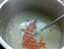 粉肠芡实杞子汤的做法图解5