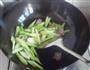 腊肉炒西芹的做法图解5