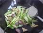 腊肉炒西芹的做法图解7