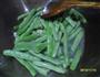 干煸四季豆的做法图解3