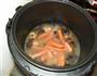 冬菇瘦肉木耳汤的做法图解5