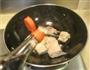 黄花菜鱼骨酸菜汤的做法图解7