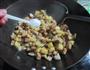 土豆鸡肉蘑菇焖饭的做法图解9