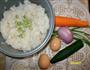五蔬鸡蛋炒饭的做法图解1