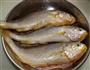 鼓油水小黄鱼的做法图解1