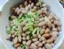 芹菜拌花生的做法图解9
