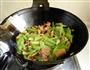 西芹炒鱿鱼干的做法图解8
