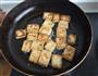 洋葱炒豆腐的做法图解3
